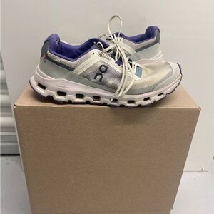 On Cloudvista Running Women's Athletic Shoes - White and Purple